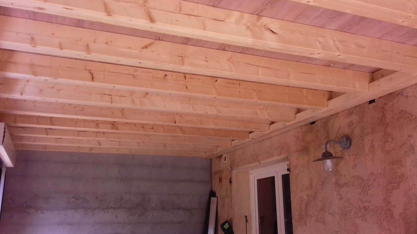 Aménagements et construction bois à Figari