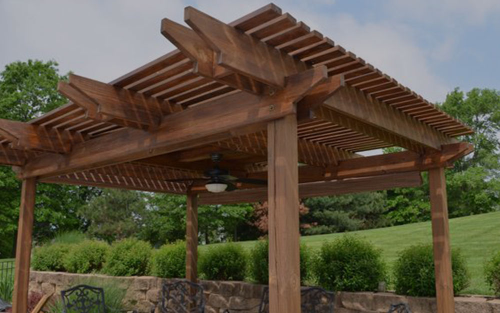 Pergola & carport à Borgo