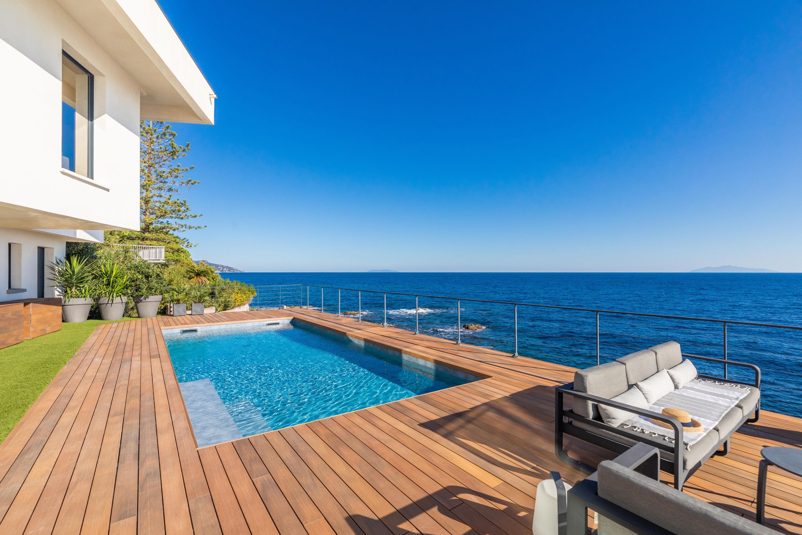 TERRASSE CORSE COMPOSITE corse solutions bois