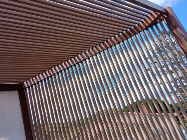 PERGOLA CLAUSTRA BASTIA COMPOSITE